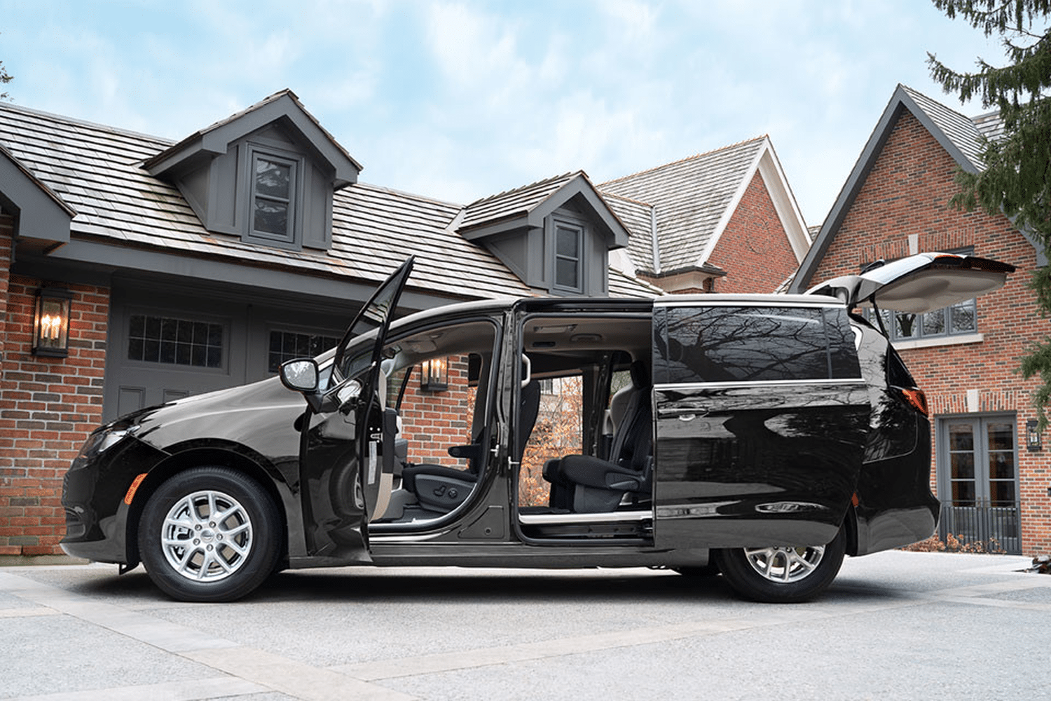2025 Chrysler Grand Caravan for Sale near Nepean, ON