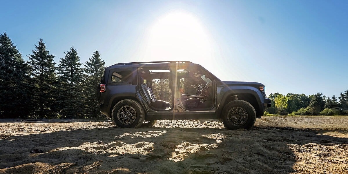 2026 Jeep Recon BEV Removable Doors