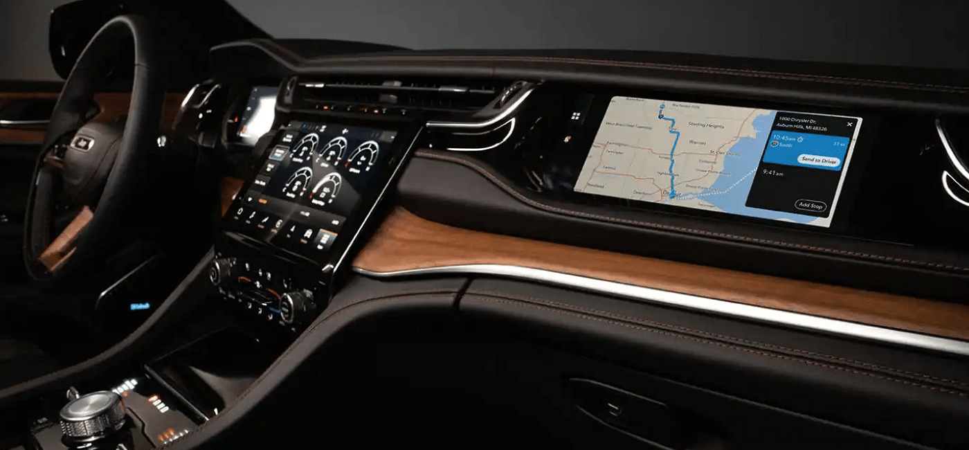 Écran tactile passager du Jeep Grand Cherokee 2025