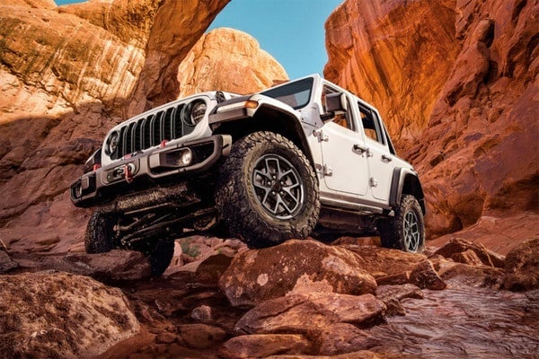 2025 Jeep Wrangler Exterior
